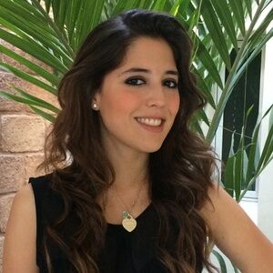 Meet your Posher, Valeria